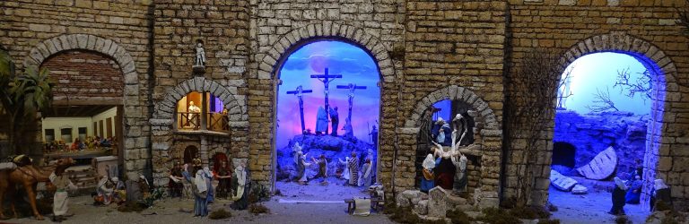 Holy Week Arts and Crafts in NYC